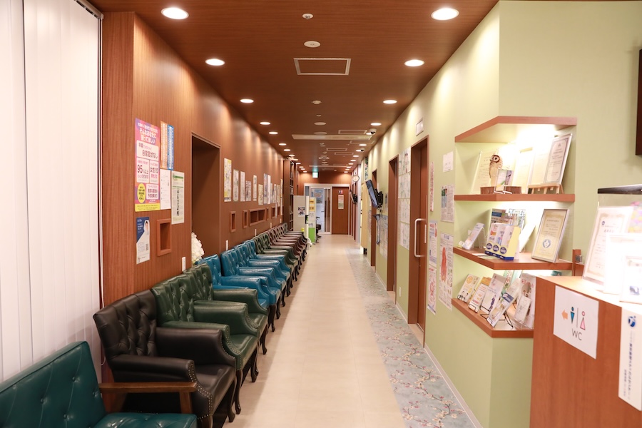 診察室前 待合の様子