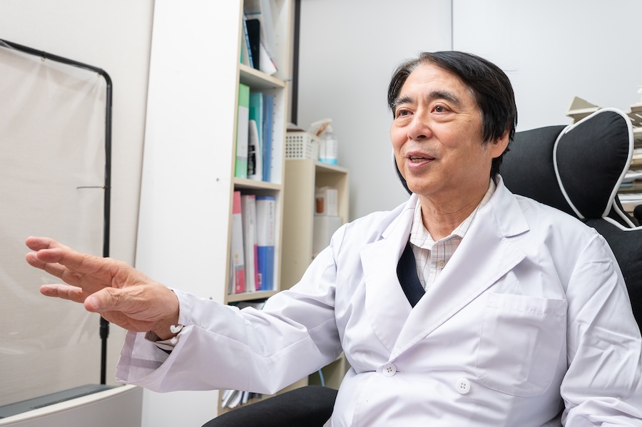 「患者様が主体的に治療に向き合える環境を作りたい」。実直な「患者教育」への情熱を滲ませる鈴木院長