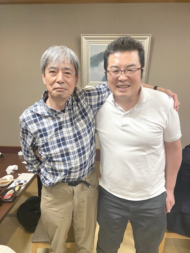 インターバル速歩の普及に向け、能勢教授との長年の師弟関係は続いている
