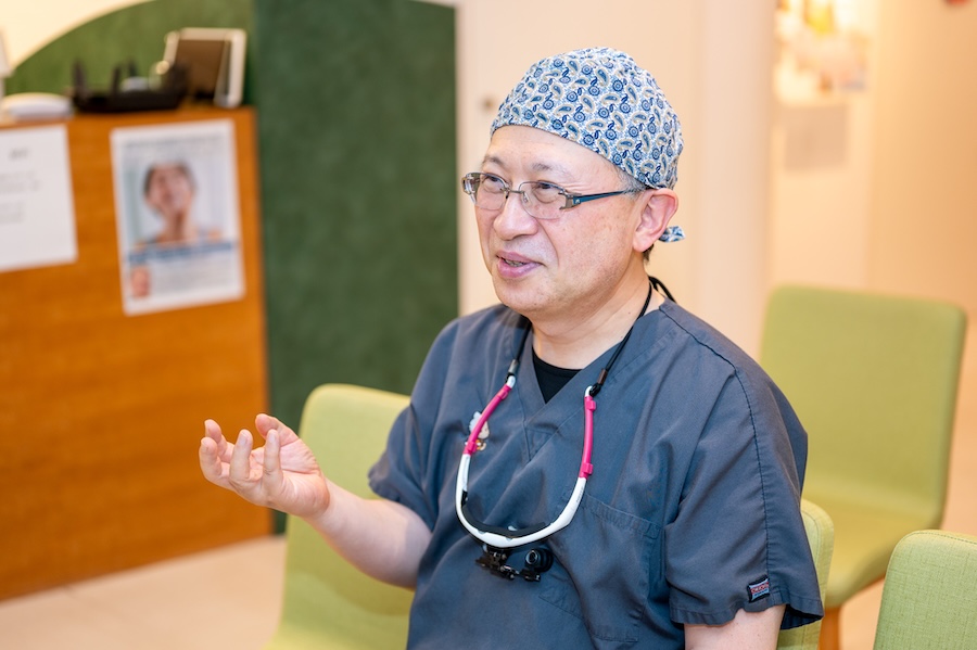 「その人を見る」という診療への思いを語る寺田院長