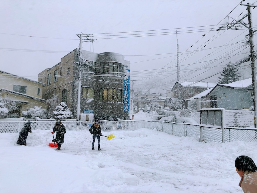 沖縄の離島から、雪深き北海道・室蘭へ
