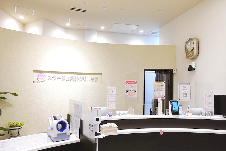 モール内という好立地にくわえ、土日も診療で利便性が高い